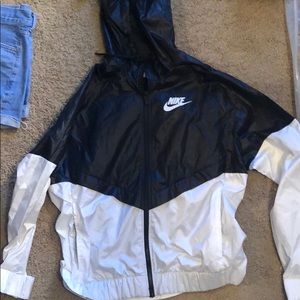 Nike wind breaker